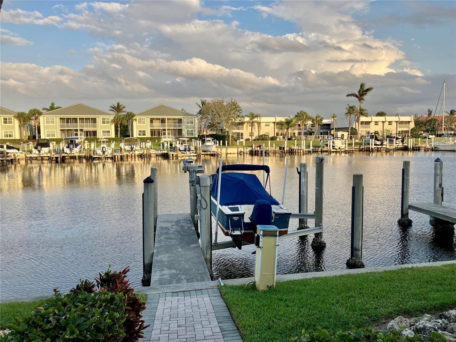 3216 PURPLE MARTIN DR #121, Punta Gorda, FL 33950