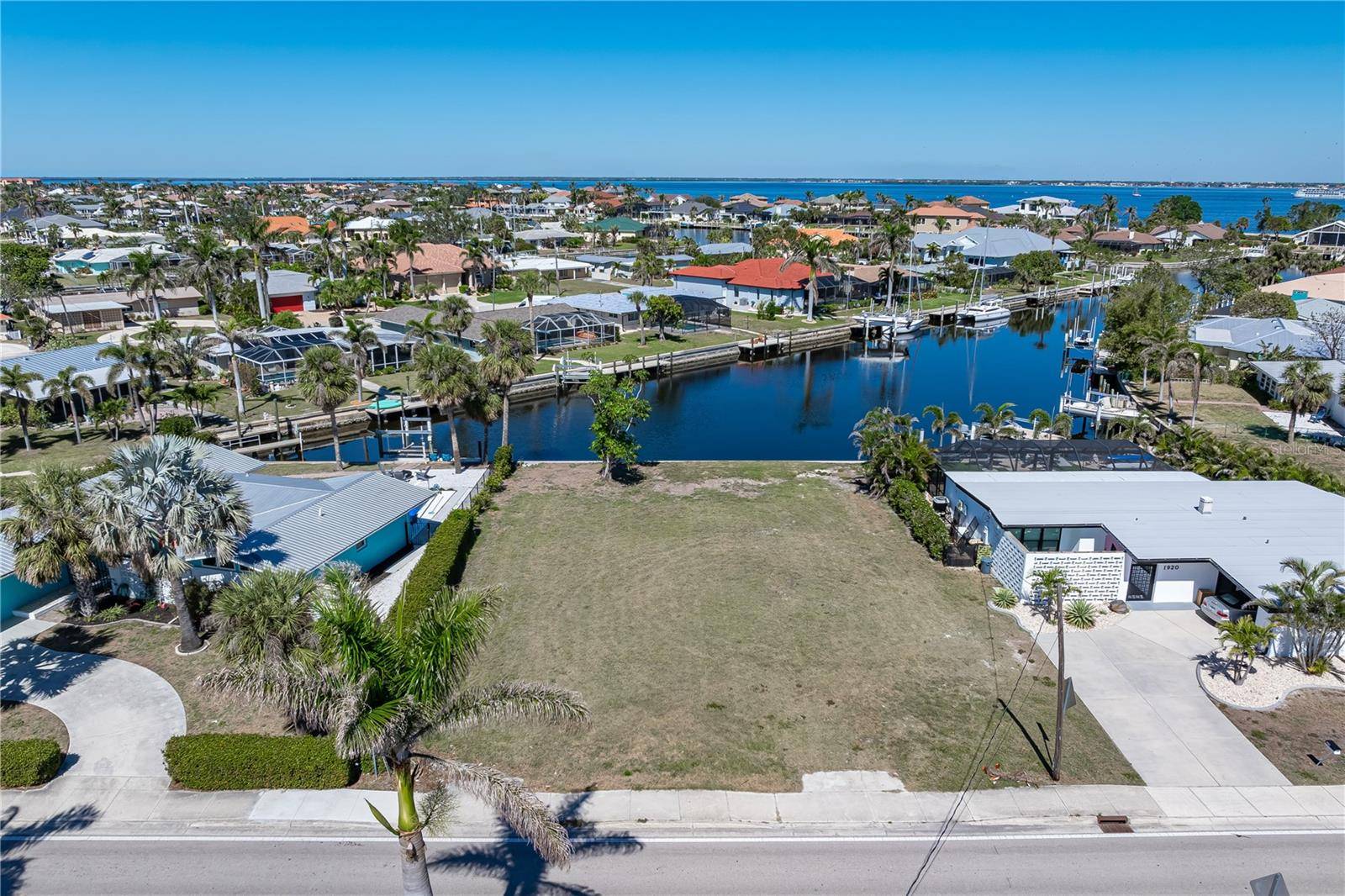 1940 W MARION AVE, Punta Gorda, FL 33950