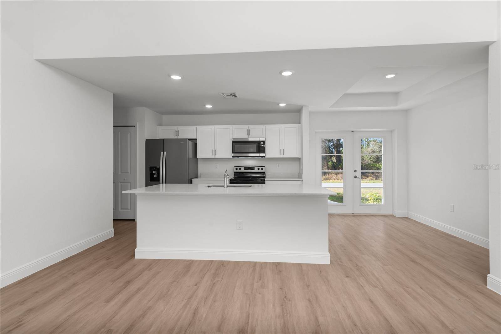 111 SWAN DR, Rotonda West, FL 33947