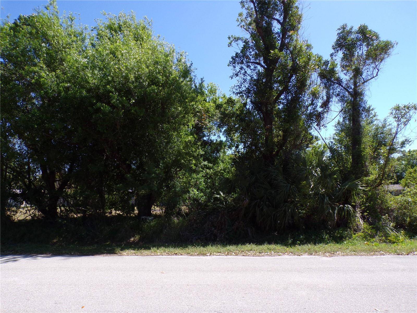 4704 FAIRWAY DR N, Punta Gorda, FL 33982