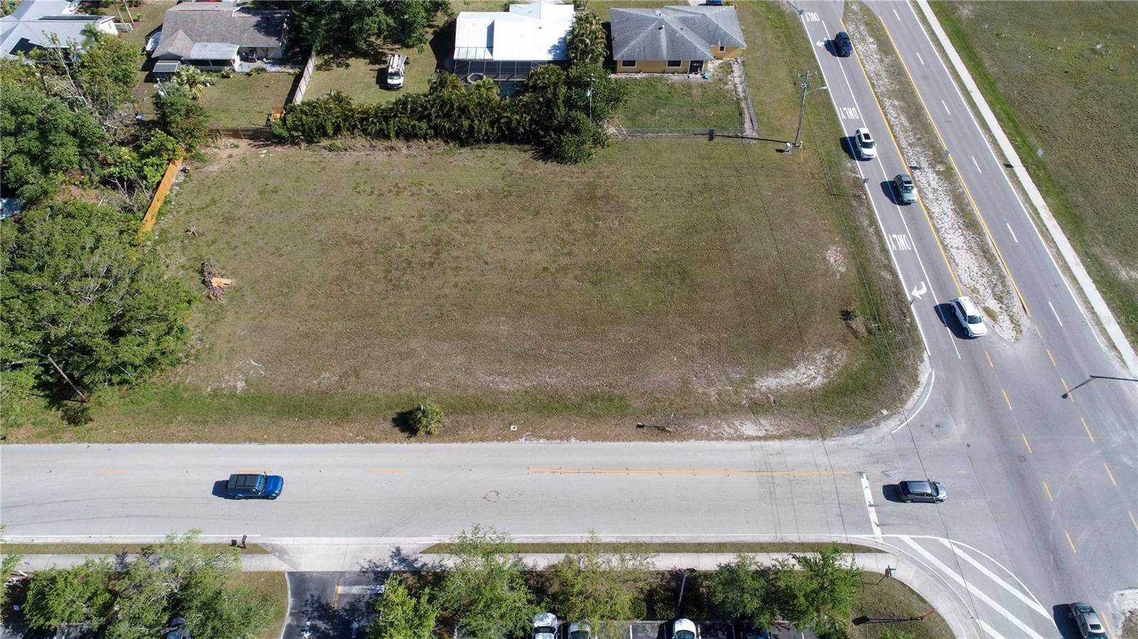 758 SW 4TH ST, Cape Coral, FL 33991