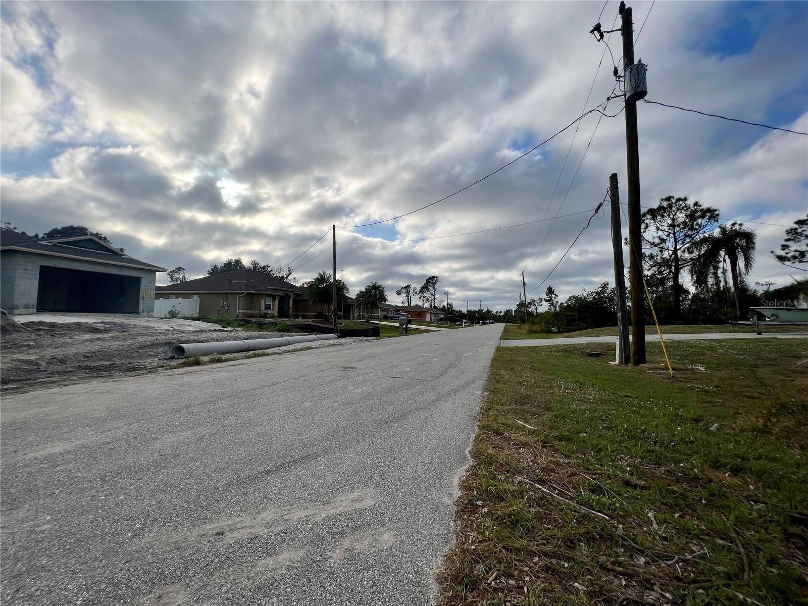 LOT 9 BRADDOCK AVE, North Port, FL 34288