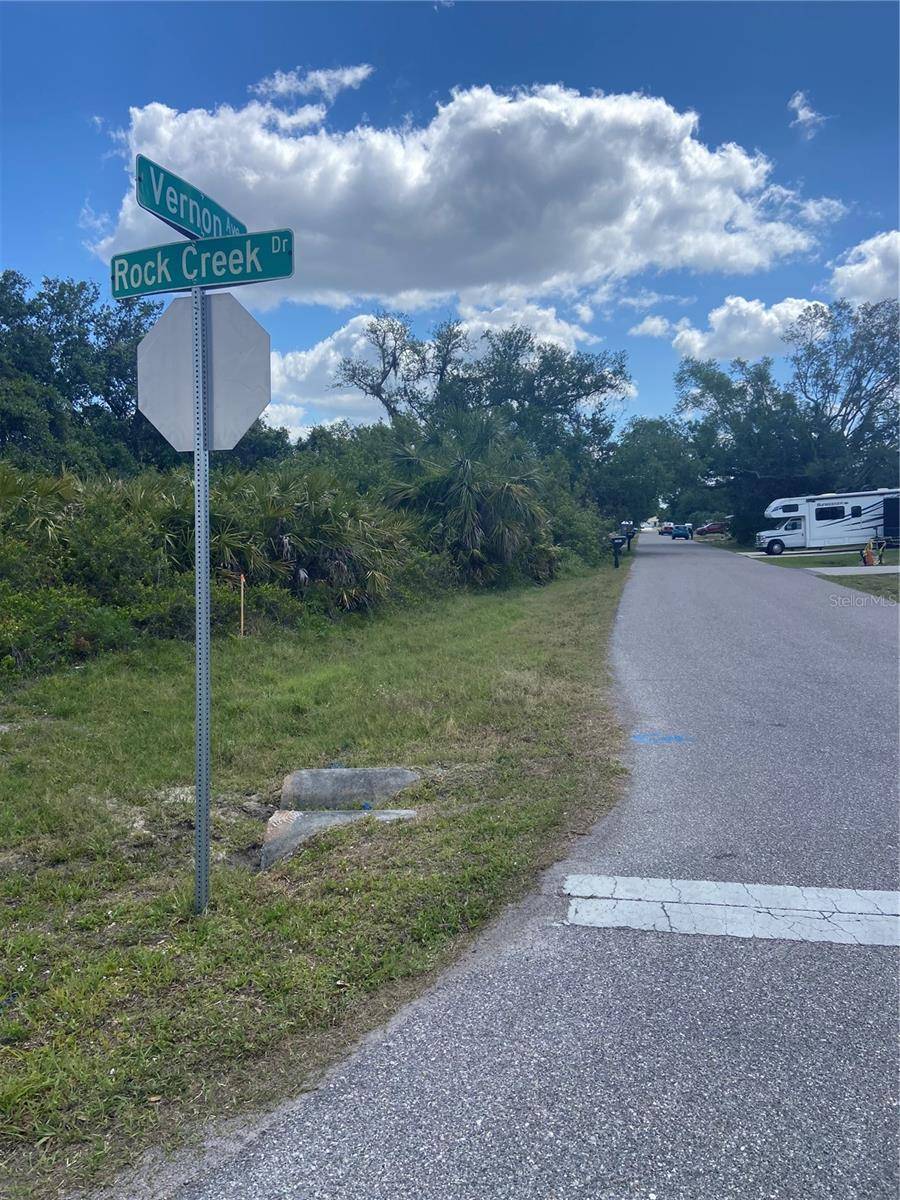 1190 VERNON AVE, Port Charlotte, FL 33948