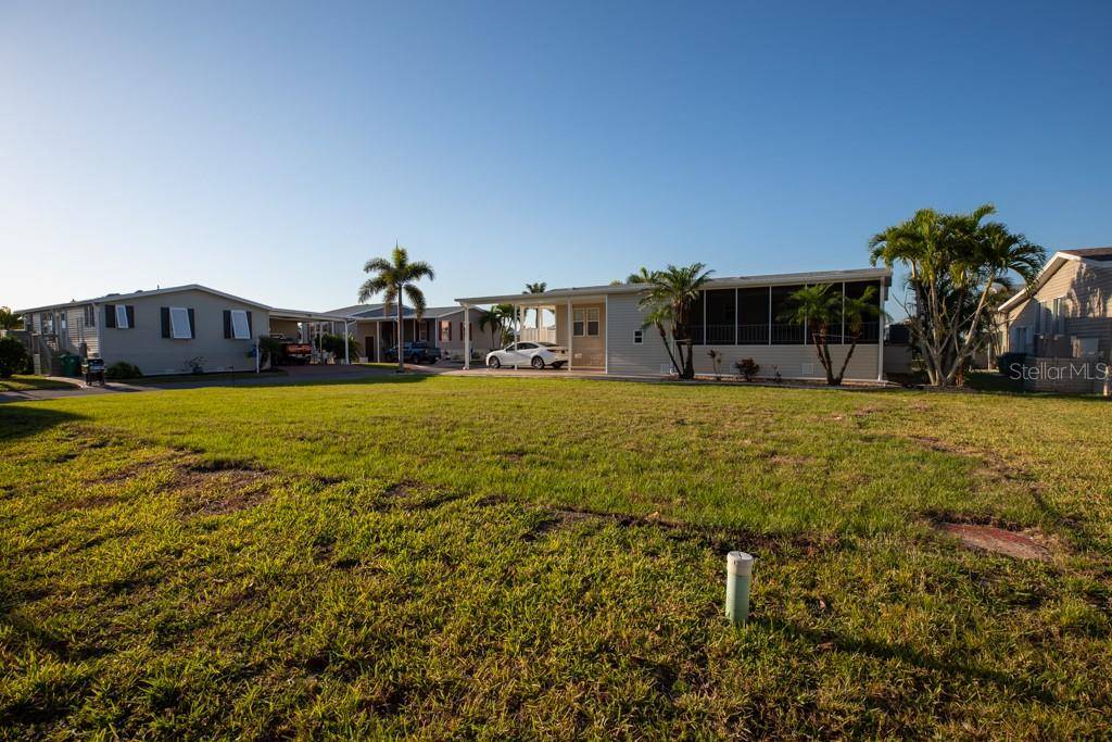 8 EMDEN CIR, Punta Gorda, FL 33950