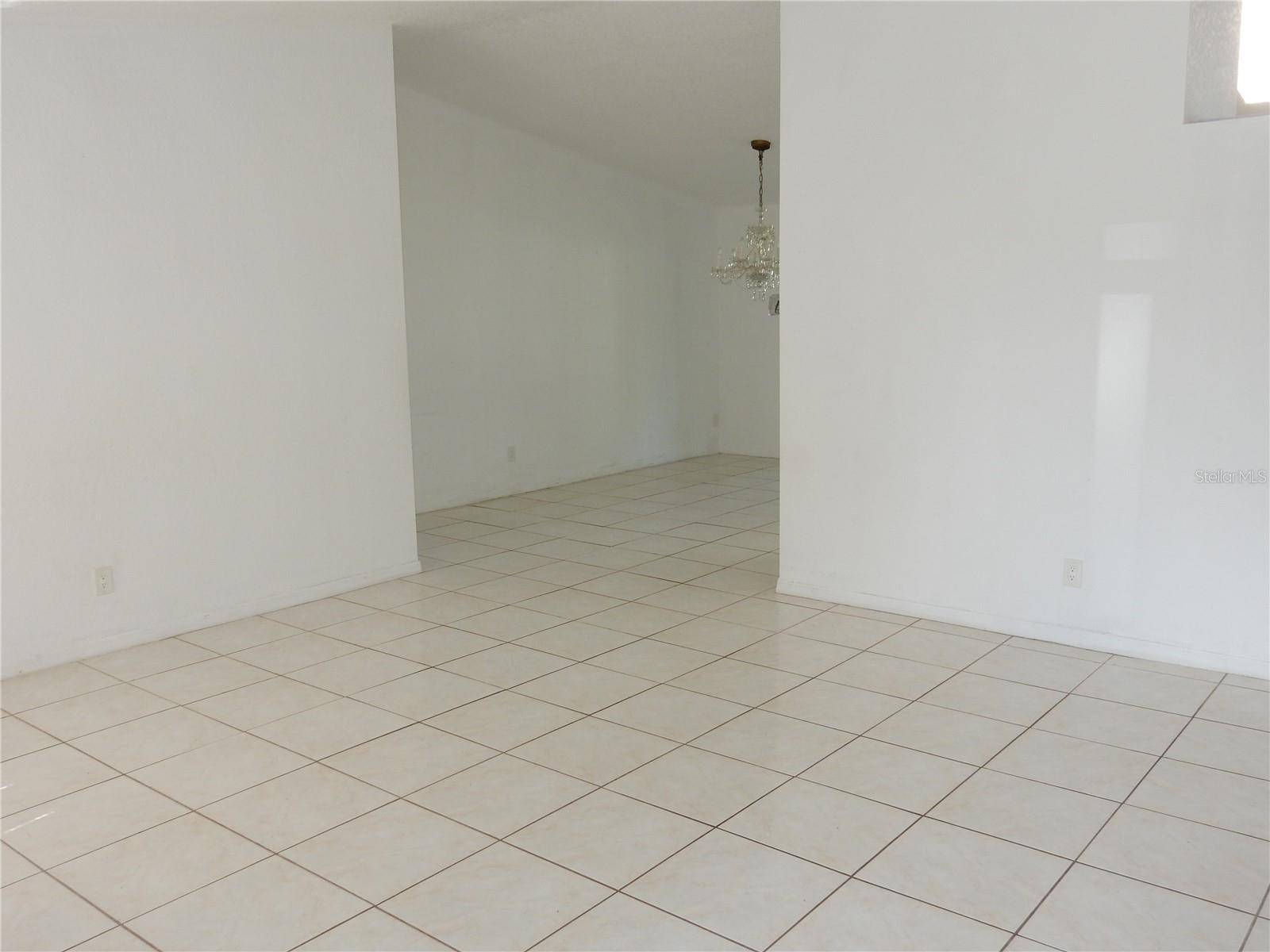 582 READING ST NW, Port Charlotte, FL 33952