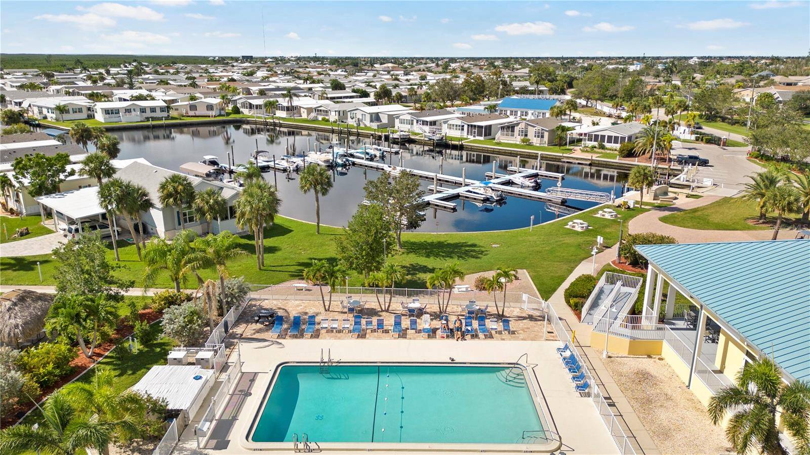 35 AMSTERDAM AVE, Punta Gorda, FL 33950