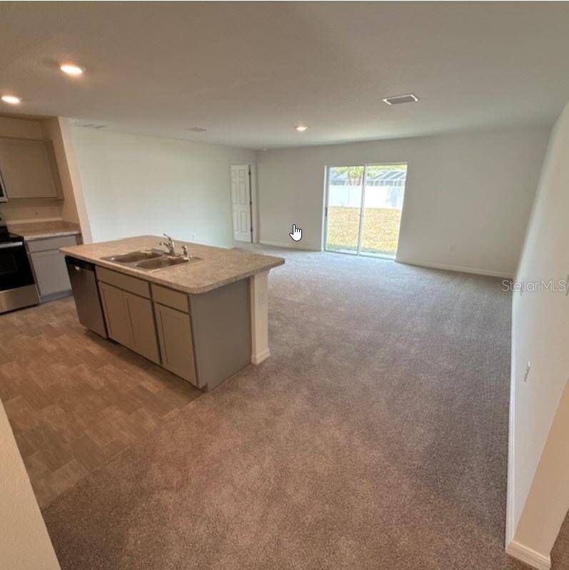 31 PINE CEDAR DR, Palm Coast, FL 32164