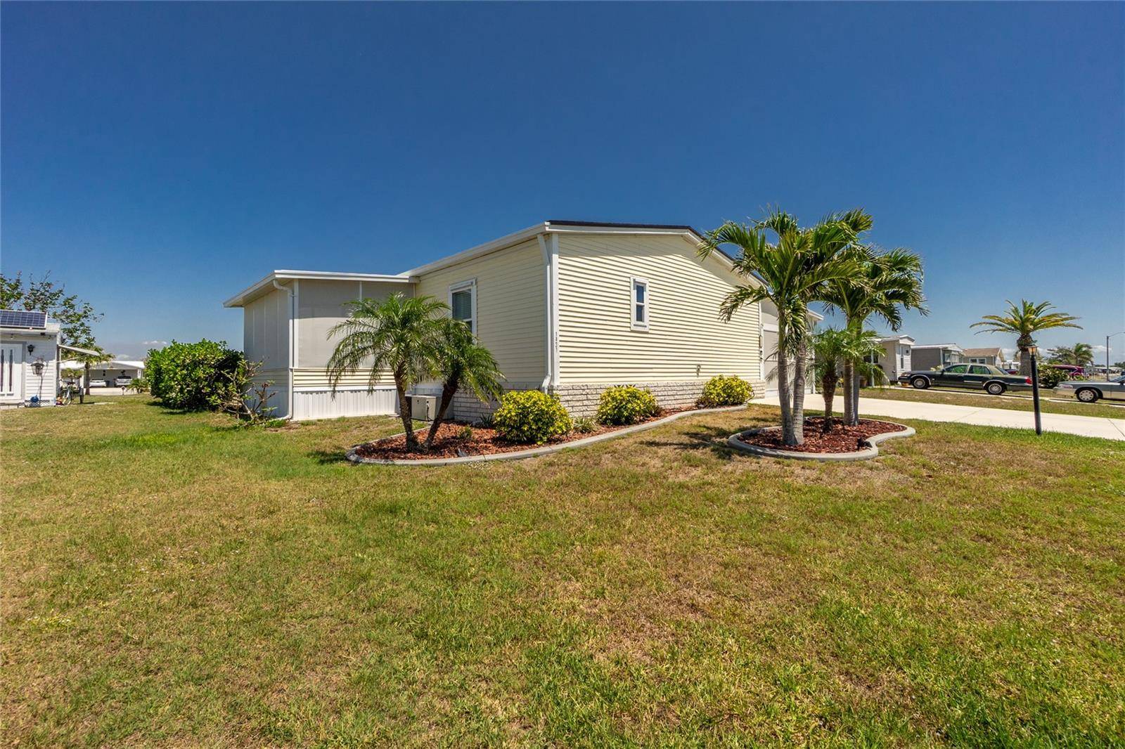 1431 SANDERLING DR, Englewood, FL 34224