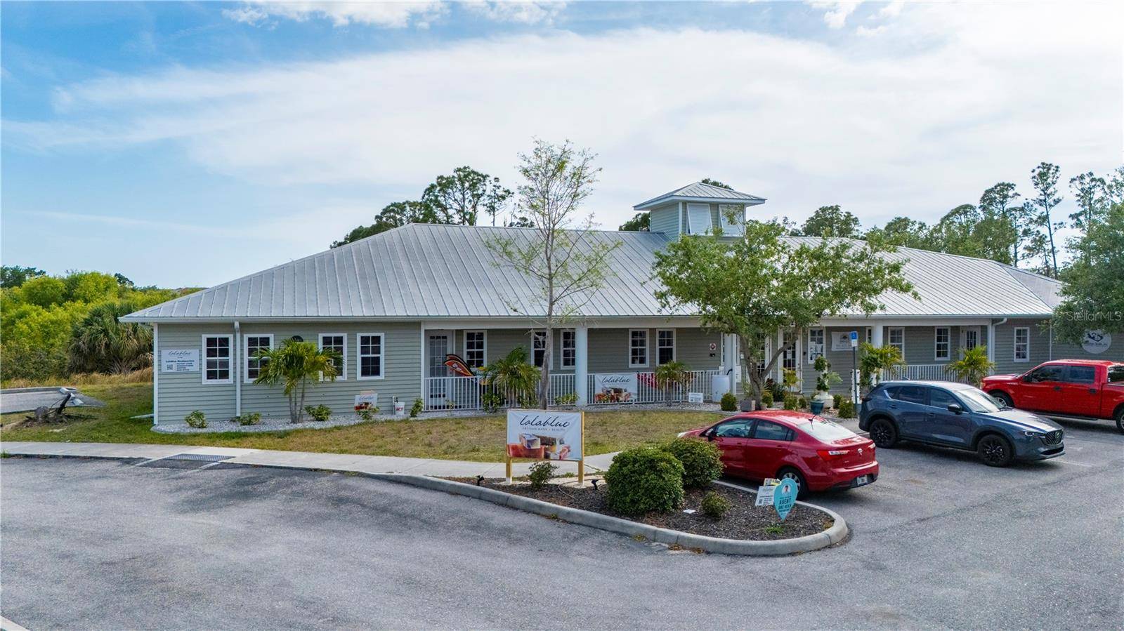 2525 BOBCAT VILLAGE CENTER RD, North Port, FL 34288