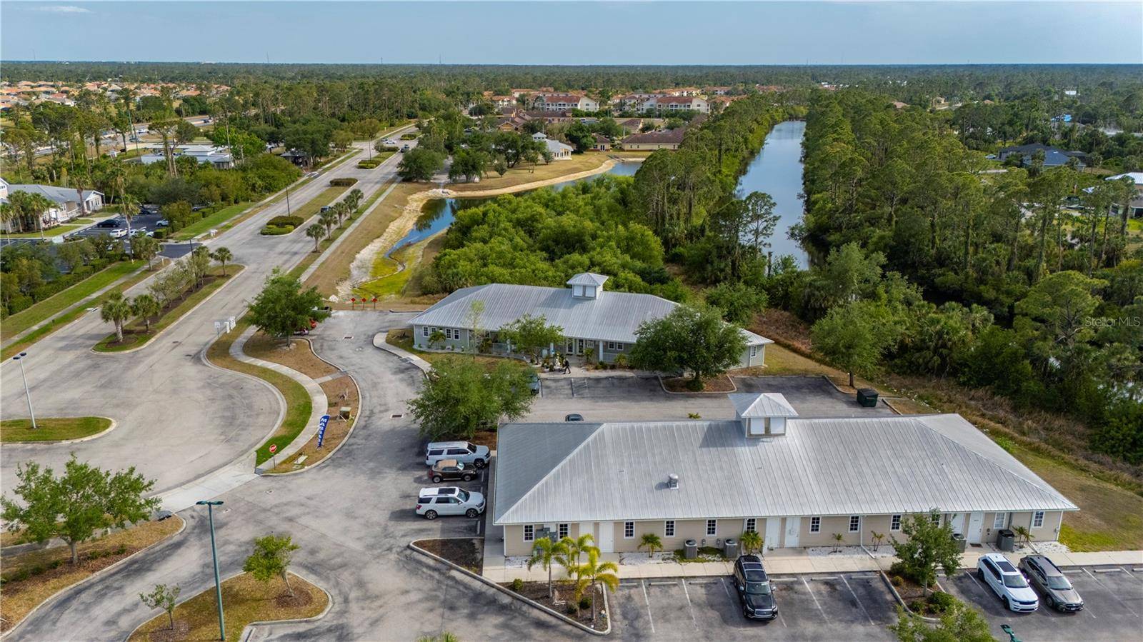 2525 BOBCAT VILLAGE CENTER RD, North Port, FL 34288