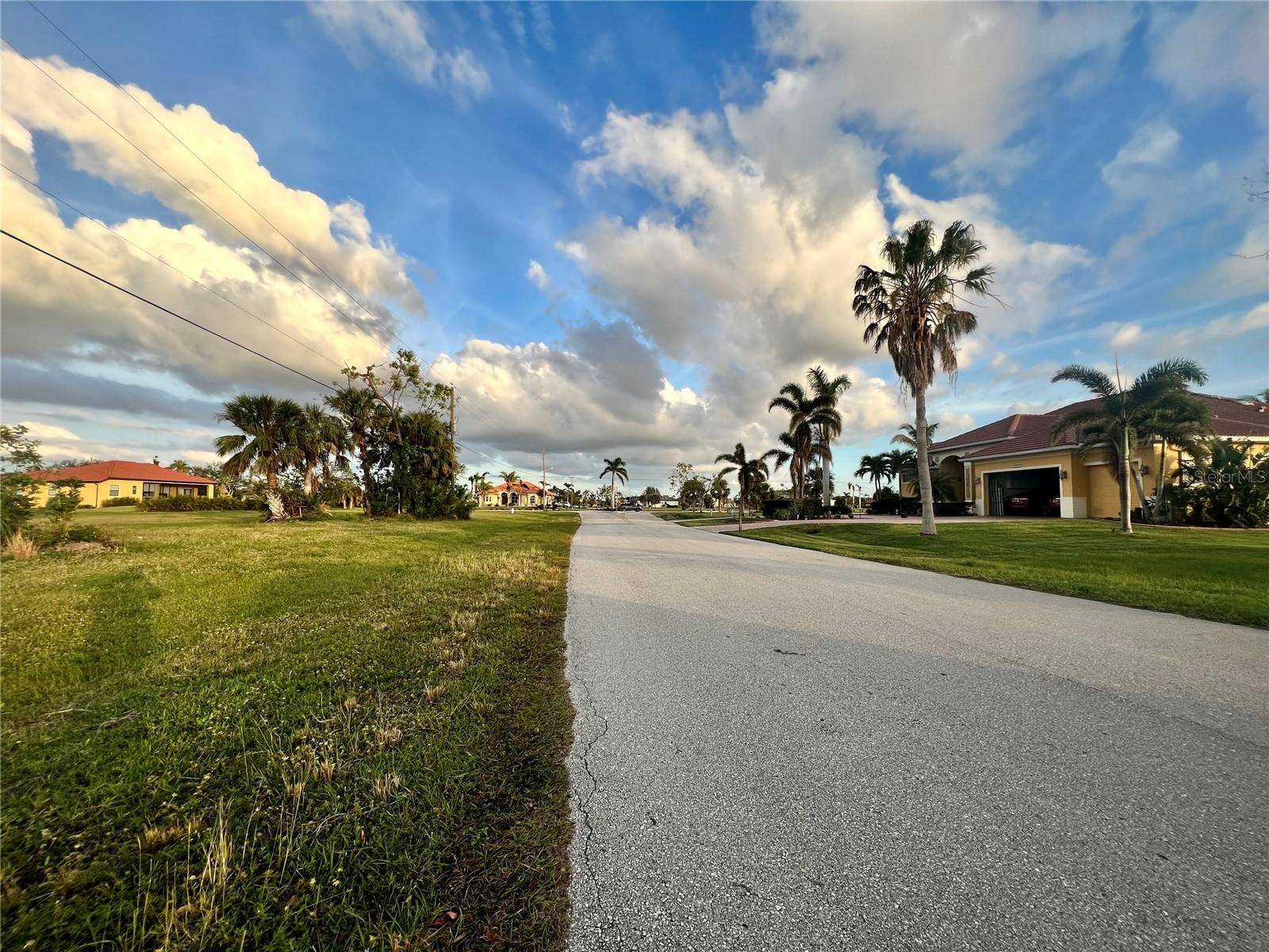 24268 PEPPERCORN RD, Punta Gorda, FL 33955