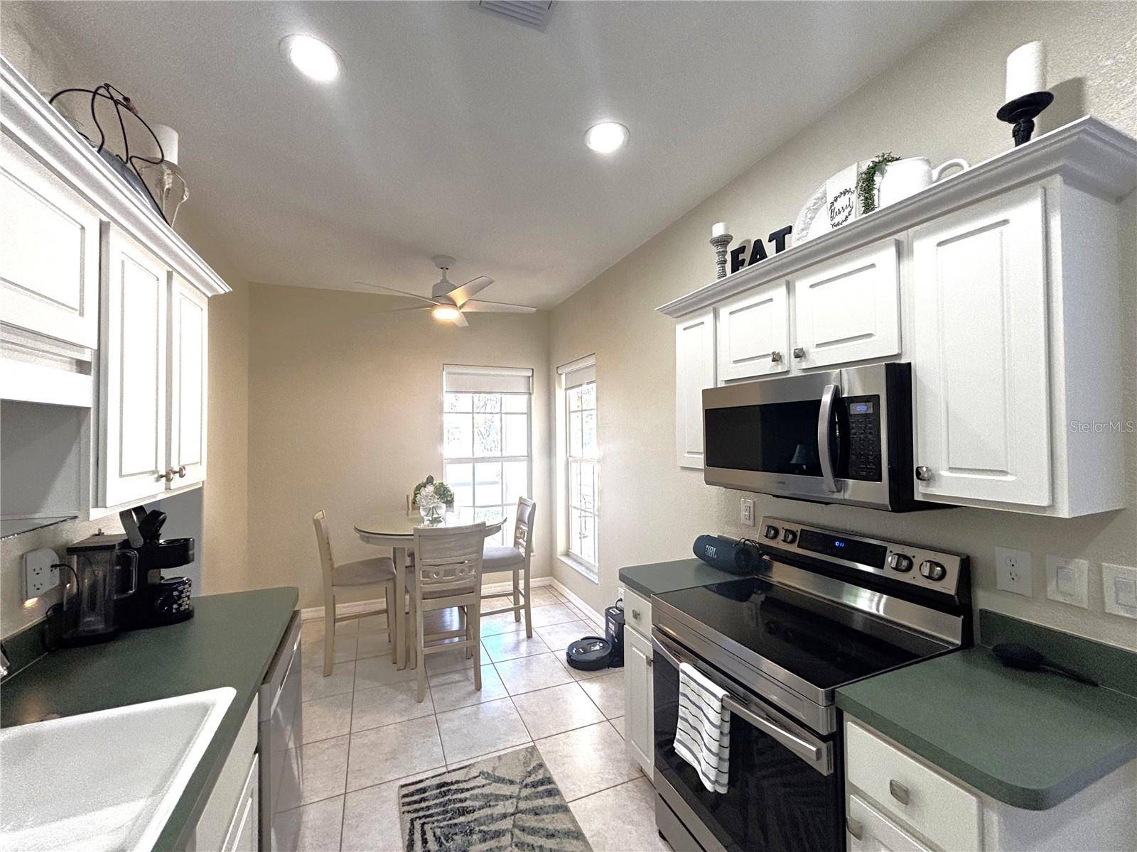 1759 FOUNTAIN VIEW CIR #1759, Venice, FL 34292