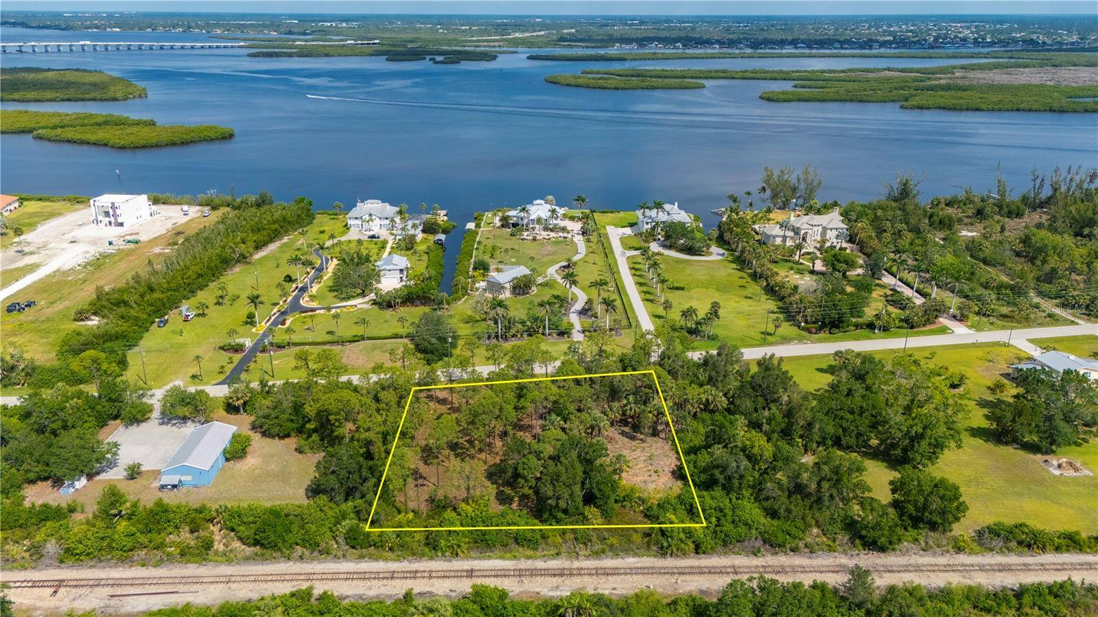 4685 RIVERSIDE DR, Punta Gorda, FL 33982