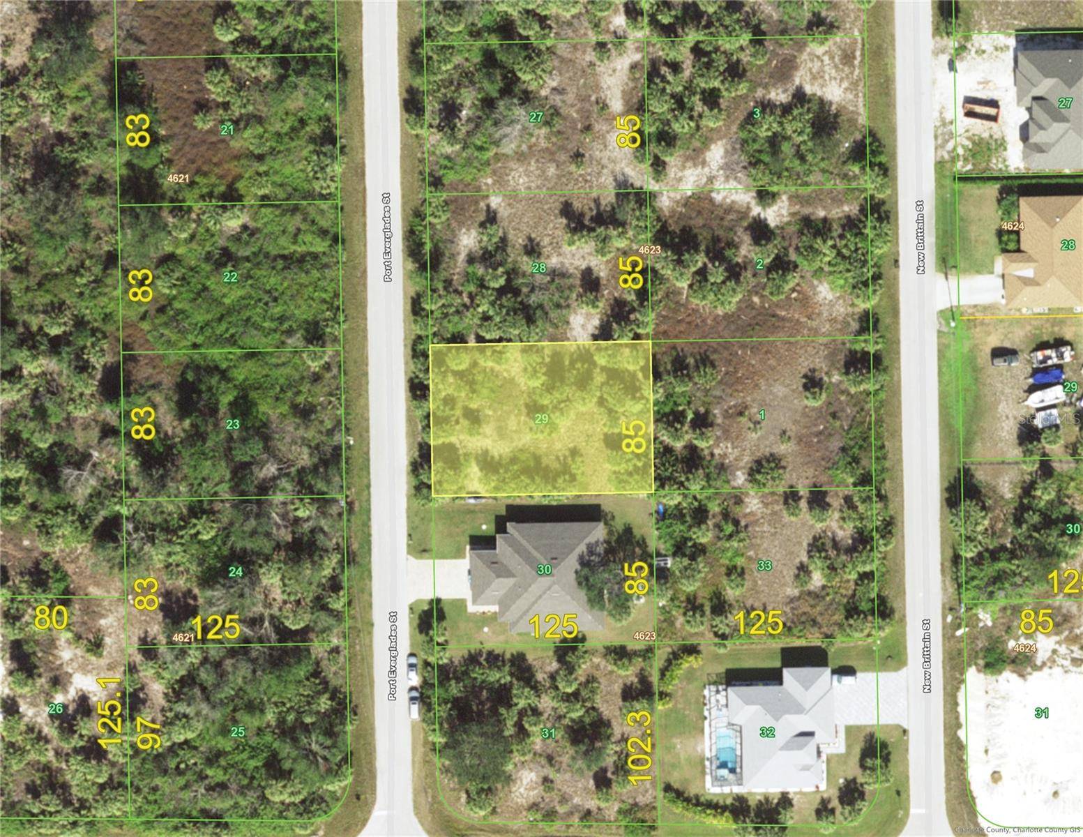 10476 PORT EVERGLADES ST, Port Charlotte, FL 33981
