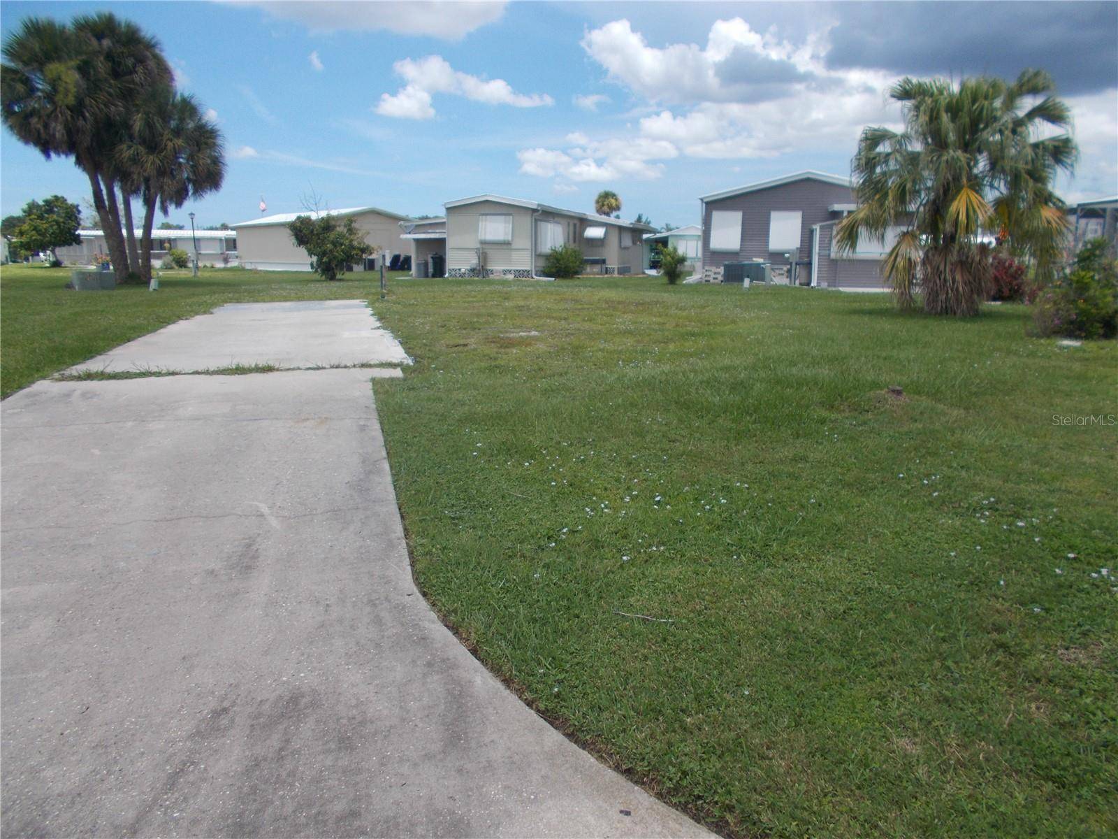 6786 NEIGHBORLY CT, North Port, FL 34287