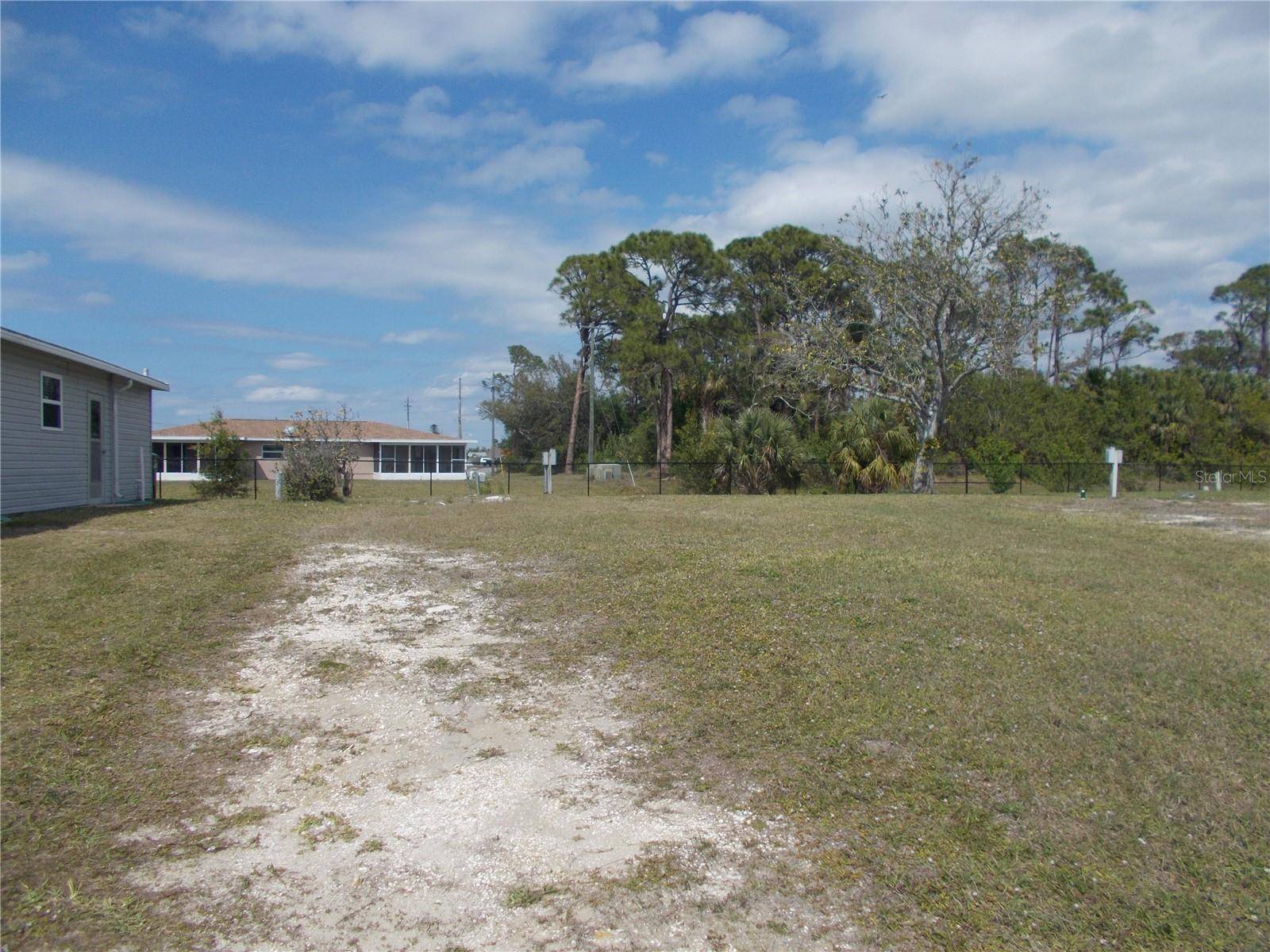 5552 HOLIDAY PARK BLVD, North Port, FL 34287