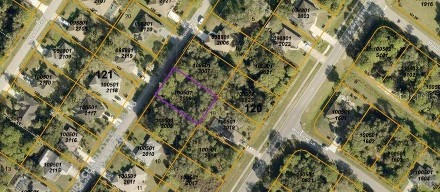 MONDAY TER, North Port, FL 34286