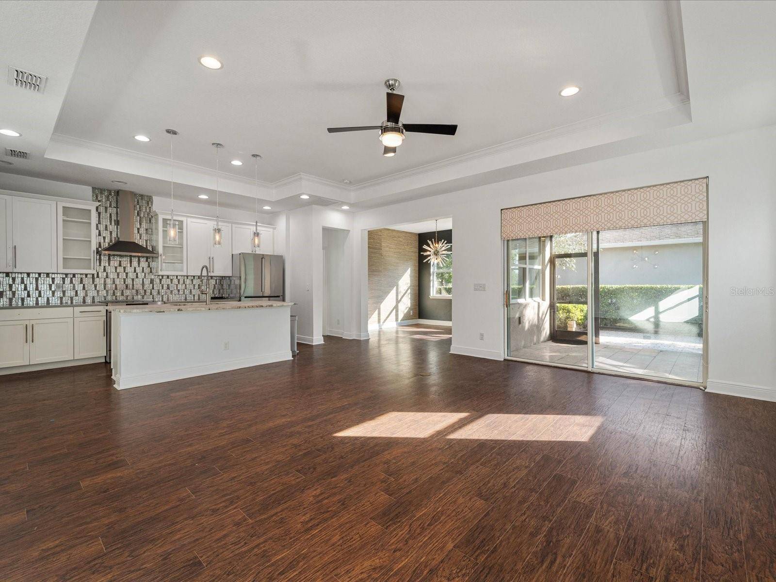 805 MOLLY, Sarasota, FL 34232