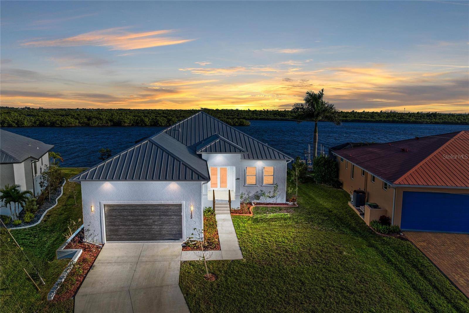 3564 PEACE RIVER DR, Punta Gorda, FL 33983