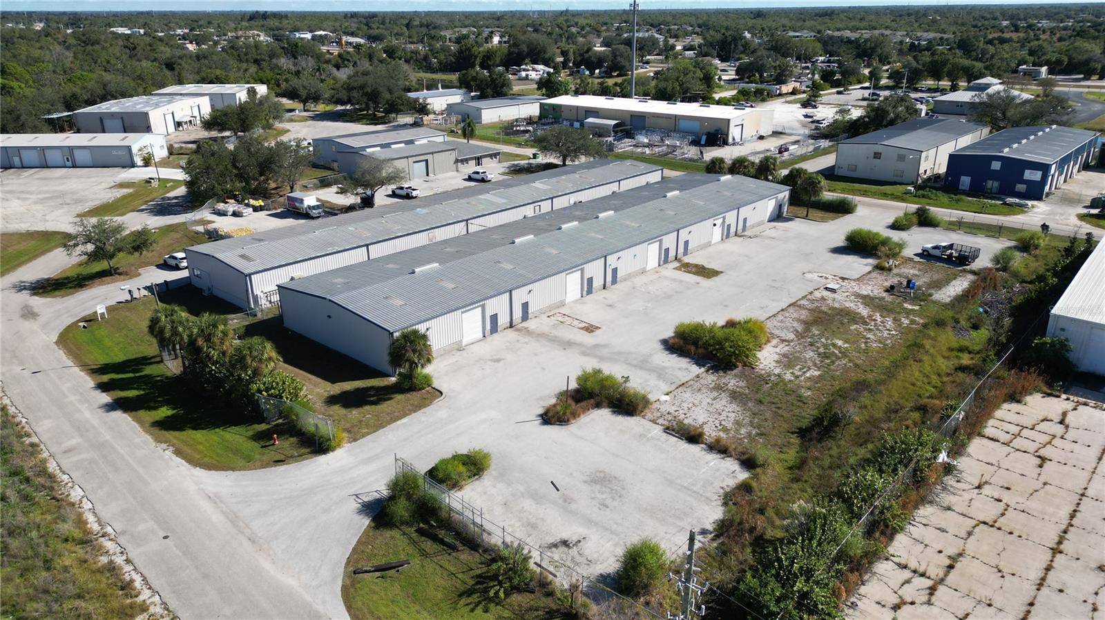 5469 WILLIAMSBURG DR, Punta Gorda, FL 33982