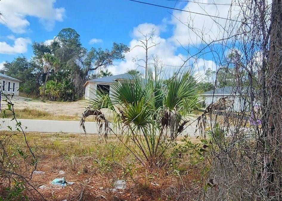 ANANAS RD, North Port, FL 34288