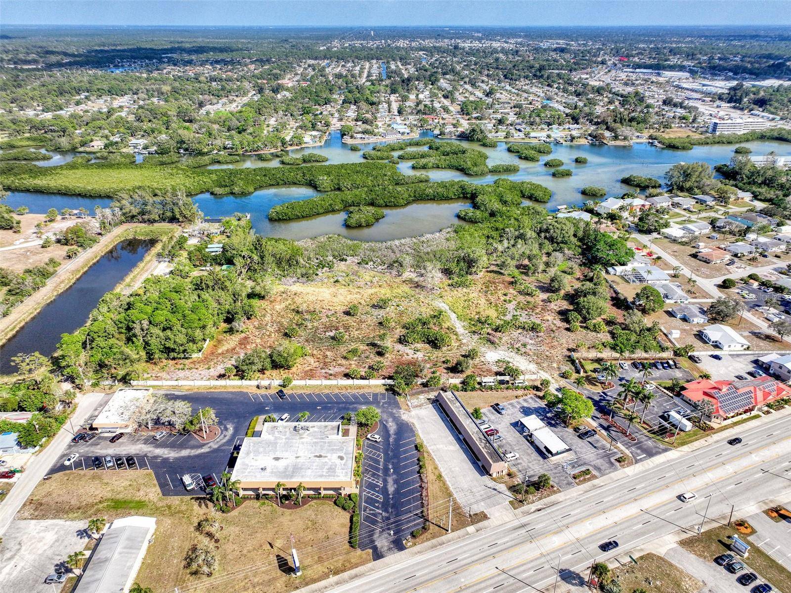 201 E BAY HEIGHTS RD, Englewood, FL 34223
