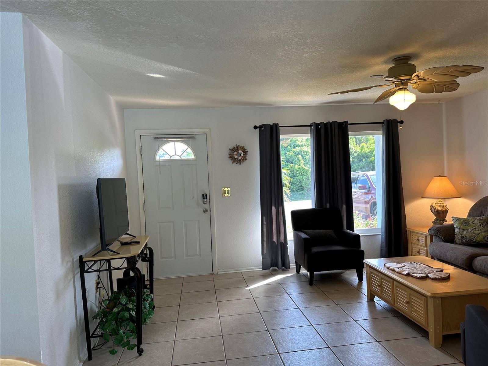 18625 ALPHONSE CIR, Port Charlotte, FL 33948