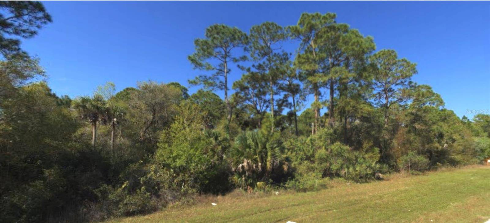 1573, 1565 & 1557 BISCAYNE DR, Port Charlotte, FL 33953