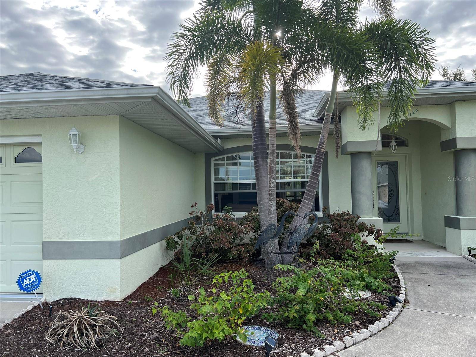 126 ARROW LN, Rotonda West, FL 33947