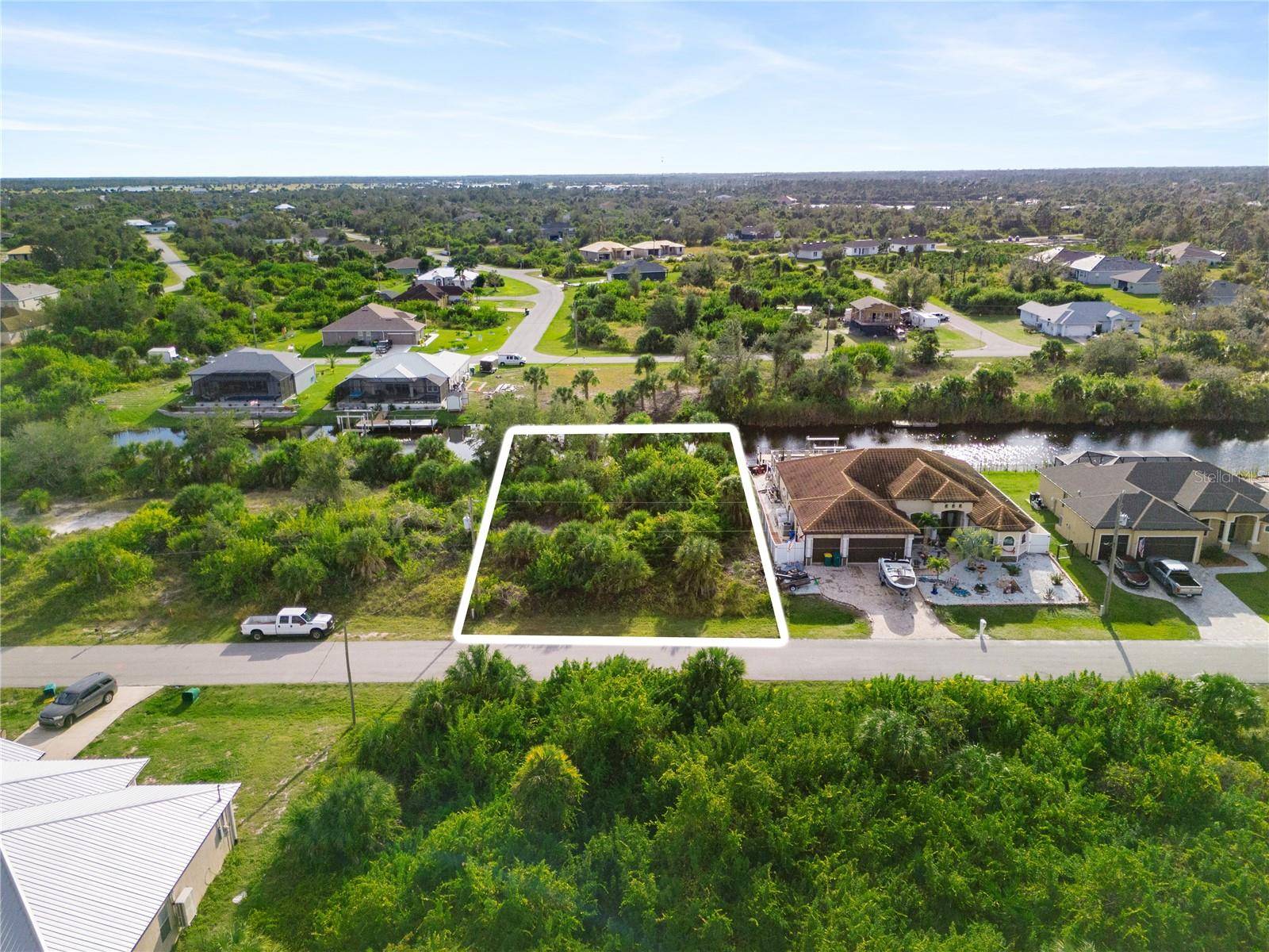 13886 ALLAMANDA CIR, Port Charlotte, FL 33981