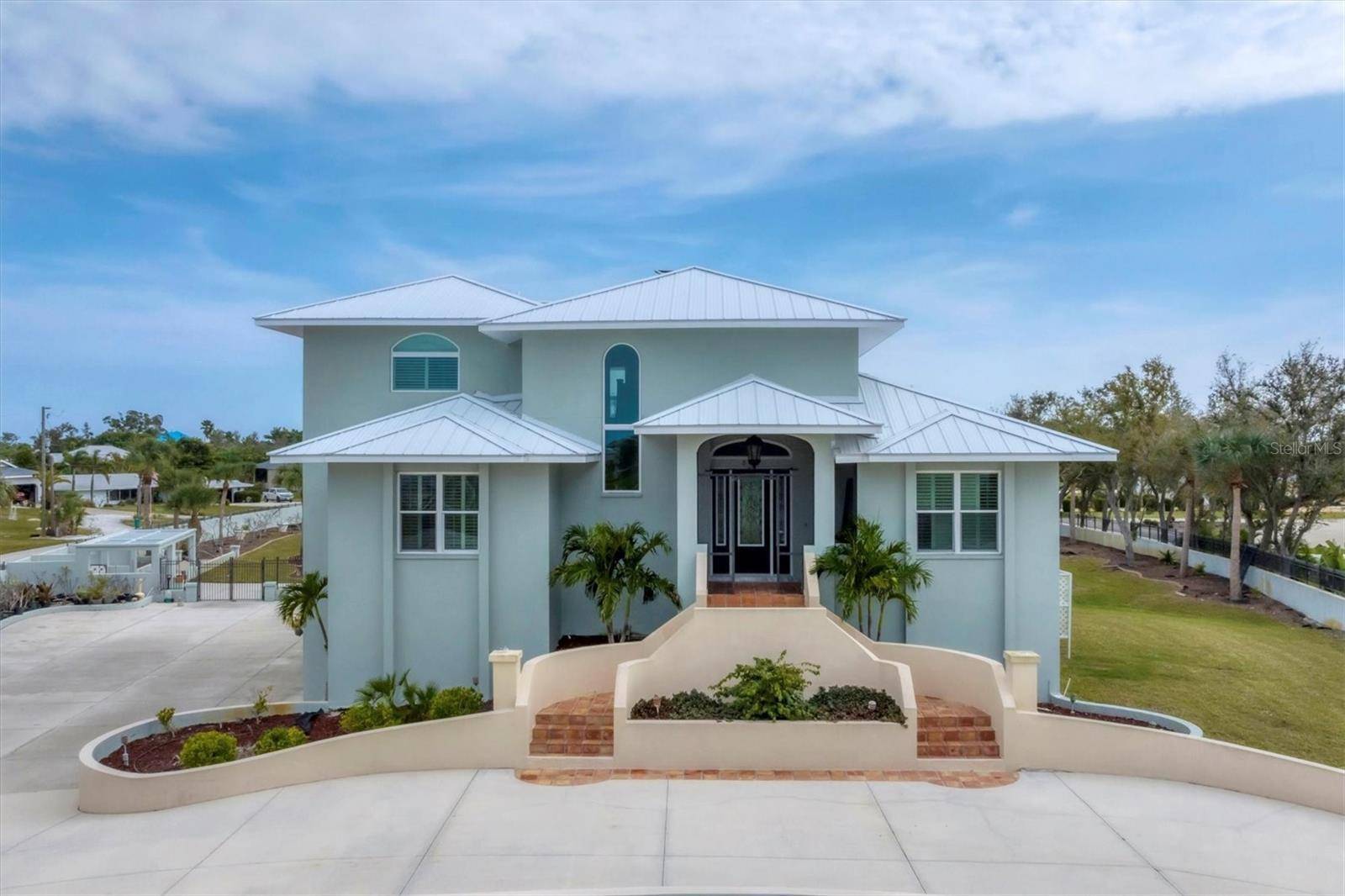 342 GREEN DOLPHIN DR, Placida, FL 33946