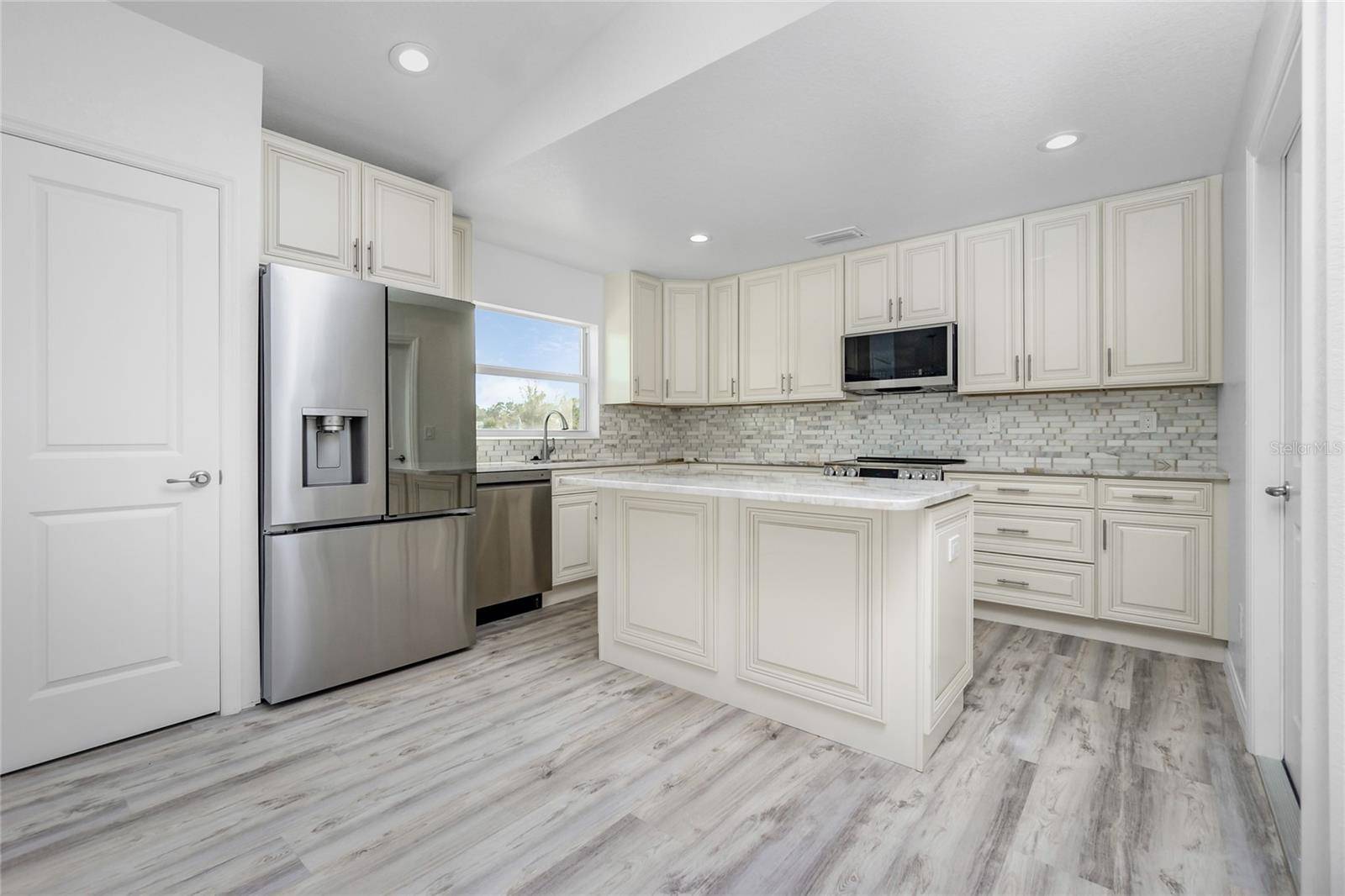 8099 WALBERT ST, Port Charlotte, FL 33981