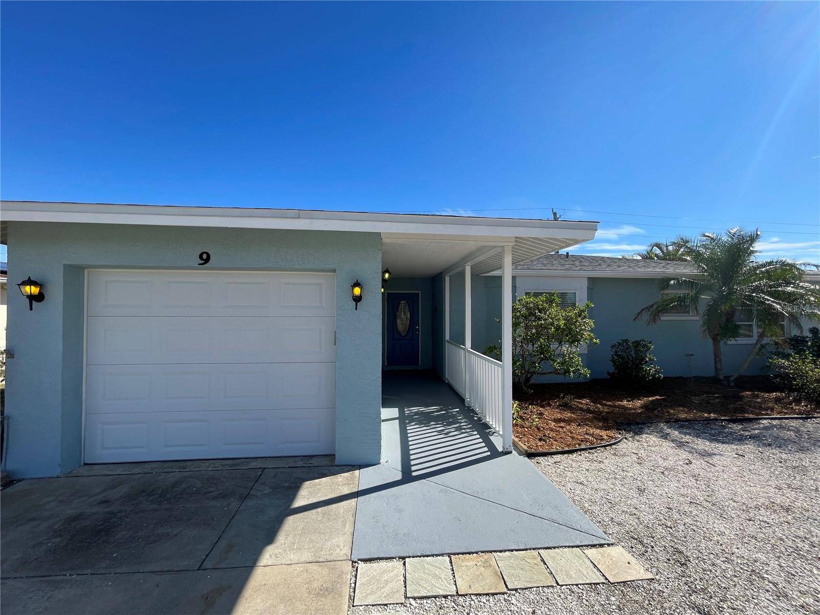 9 ANNAPOLIS LN, Rotonda West, FL 33947