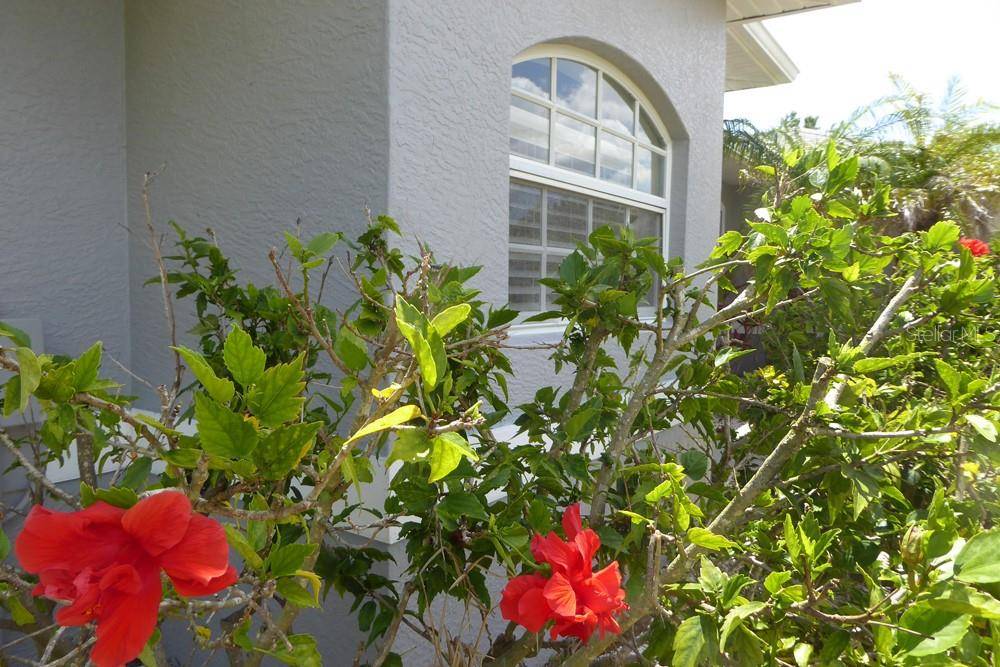 328 BAYTREE DR, Rotonda West, FL 33947