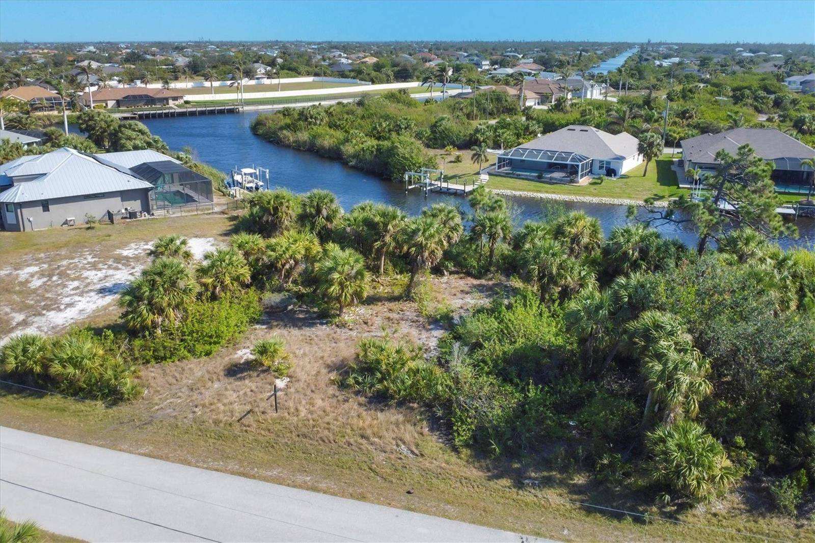 9984 WINNIPEG ST, Port Charlotte, FL 33981