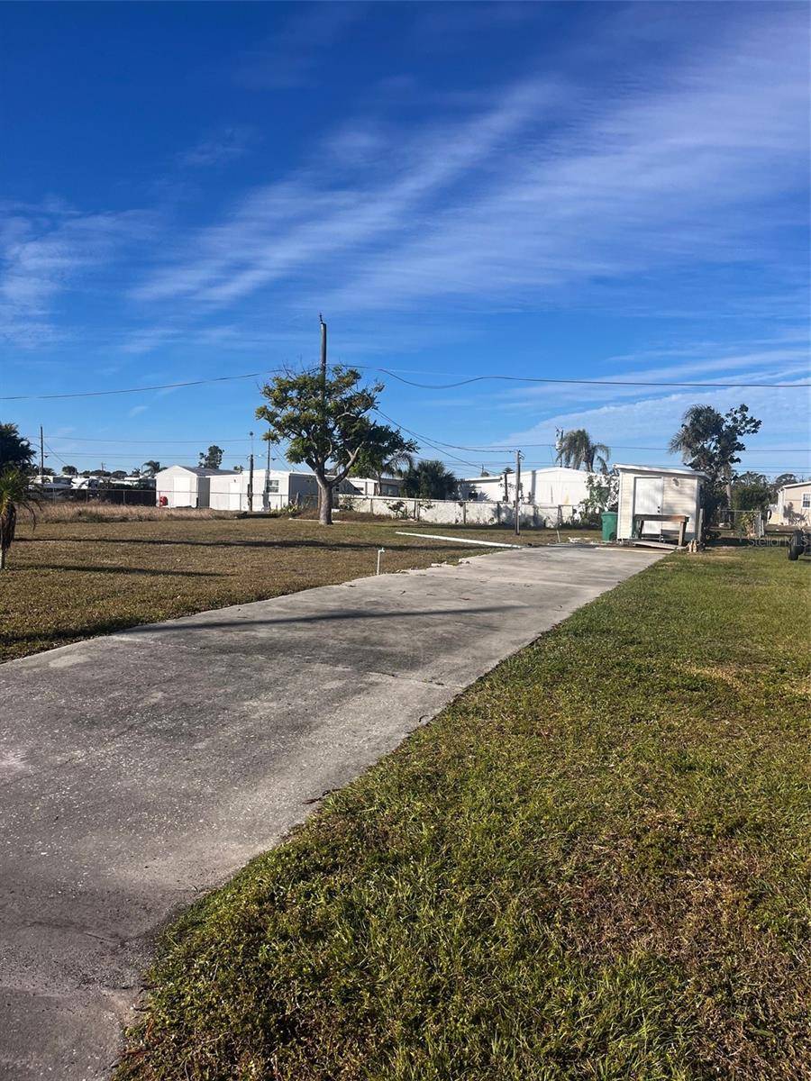 1348 FLAMINGO DR, Englewood, FL 34224