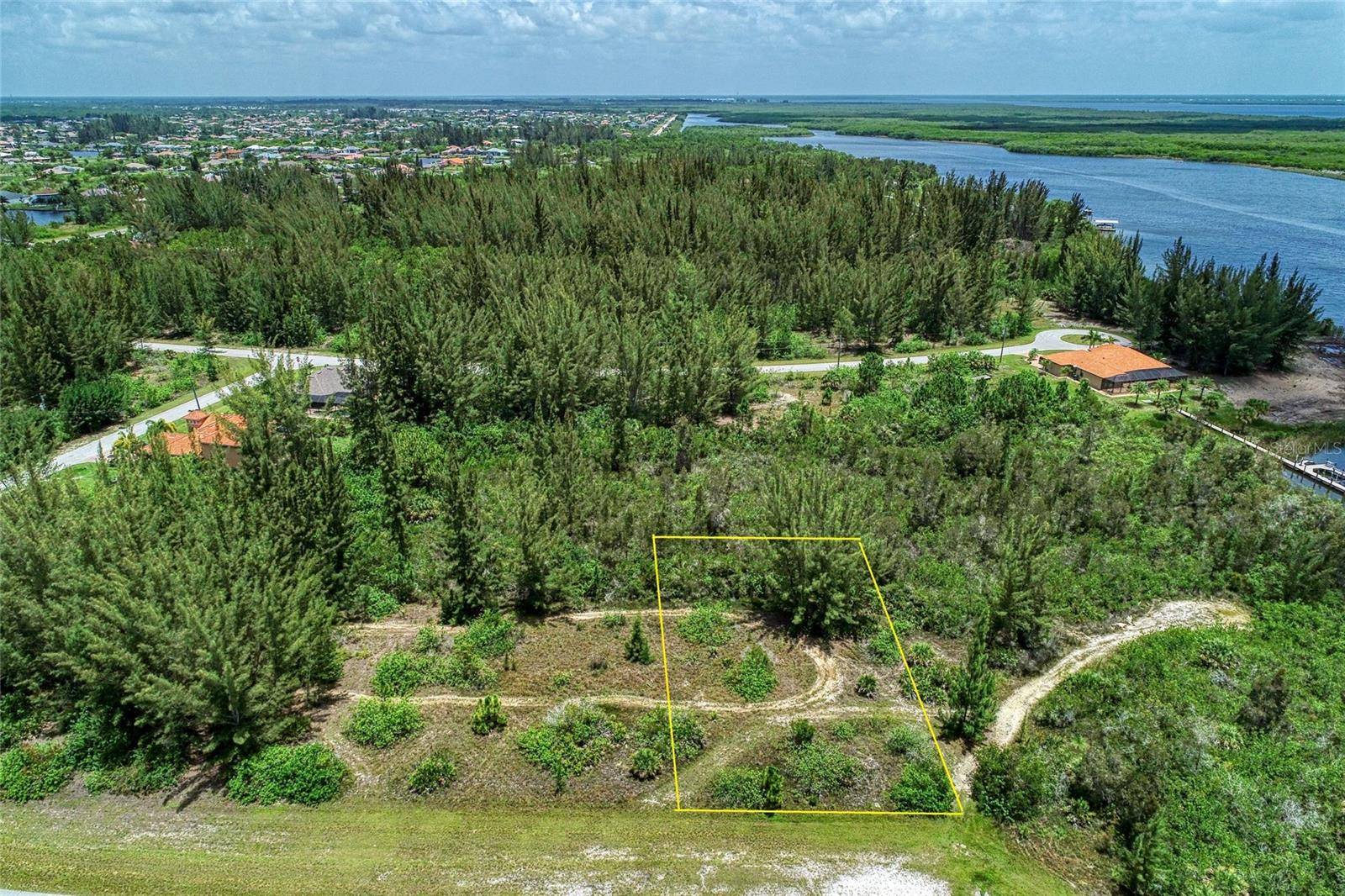 15286 INGRAHAM BLVD, Port Charlotte, FL 33981