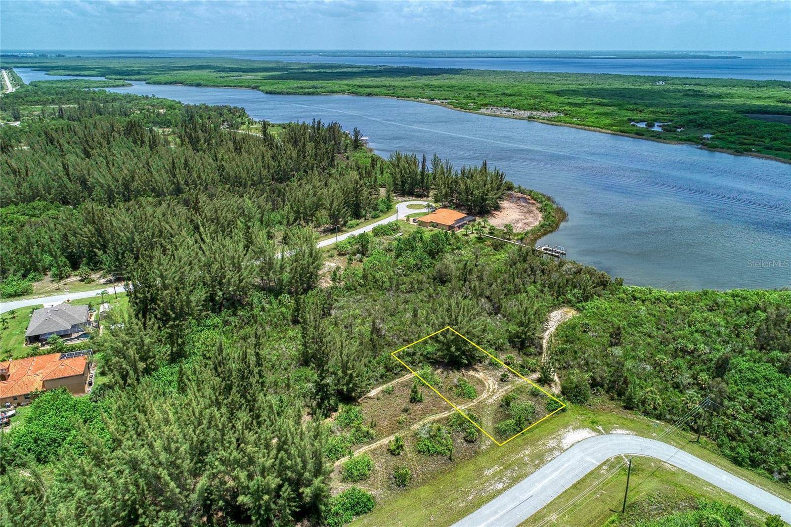 15286 INGRAHAM BLVD, Port Charlotte, FL 33981