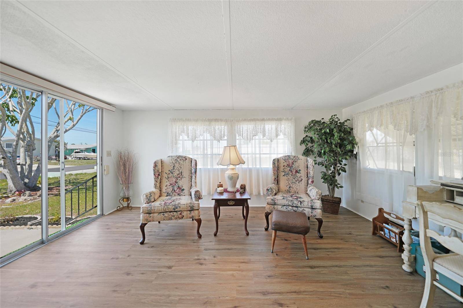 1407 SEAGULL DR, Englewood, FL 34224