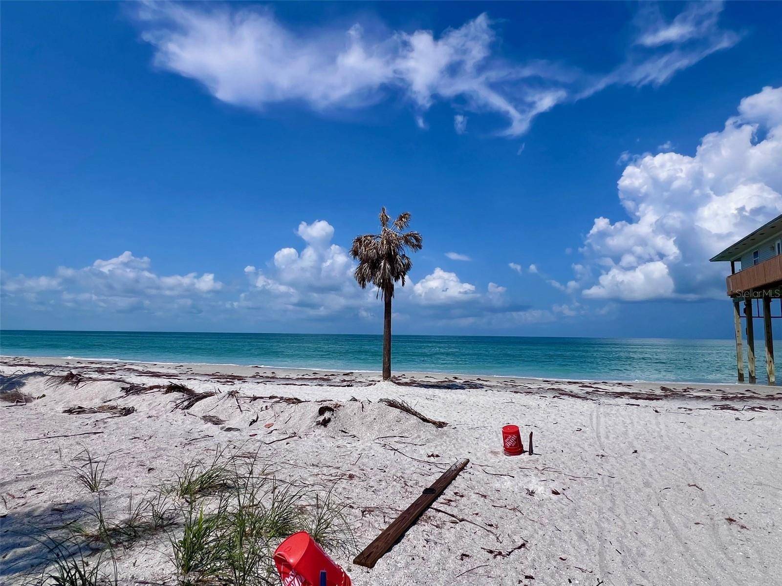 8438 LITTLE GASPARILLA IS, Placida, FL 33946