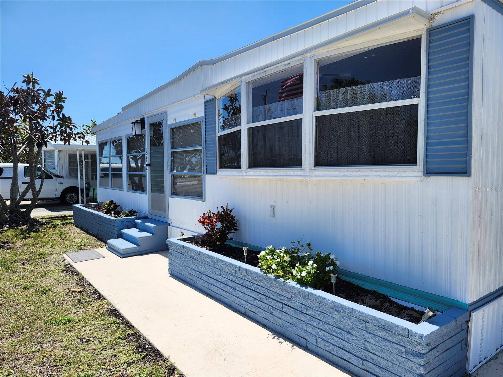 1252 KINGFISHER DR, Englewood, FL 34224