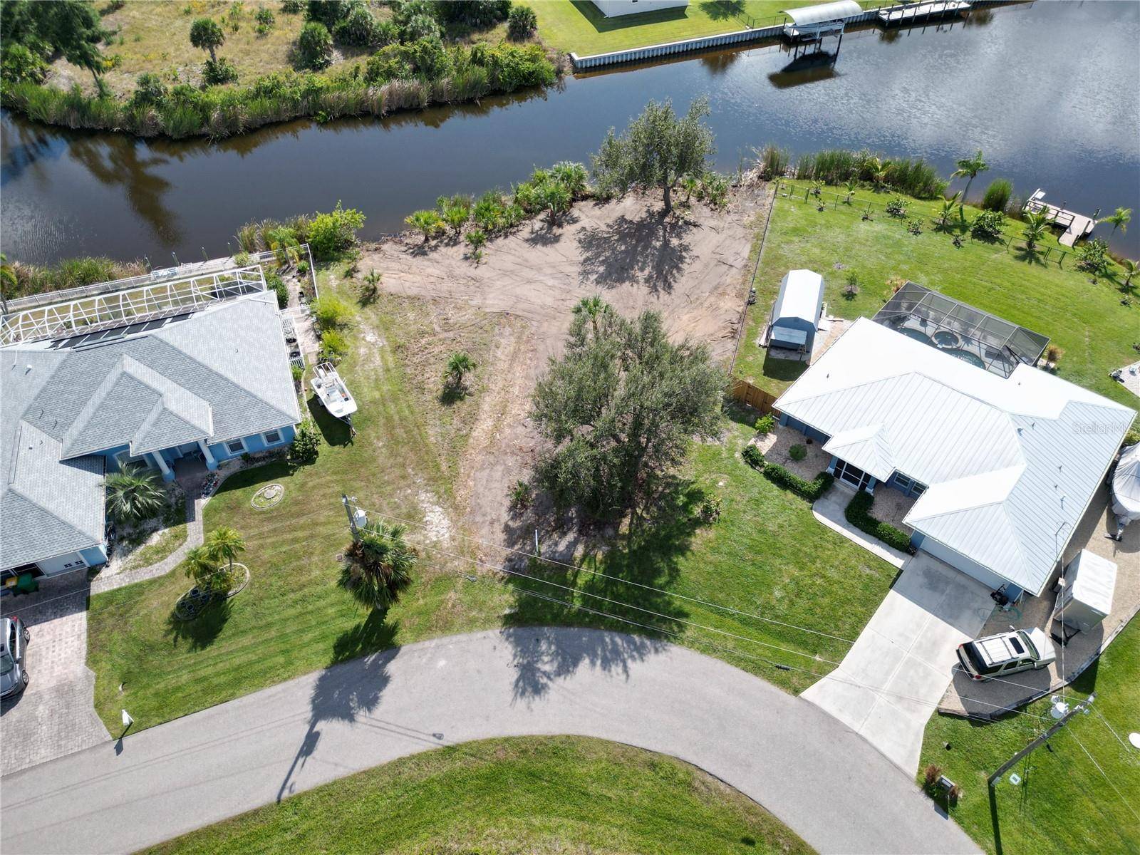 9588 NASTRAND CIR, Port Charlotte, FL 33981
