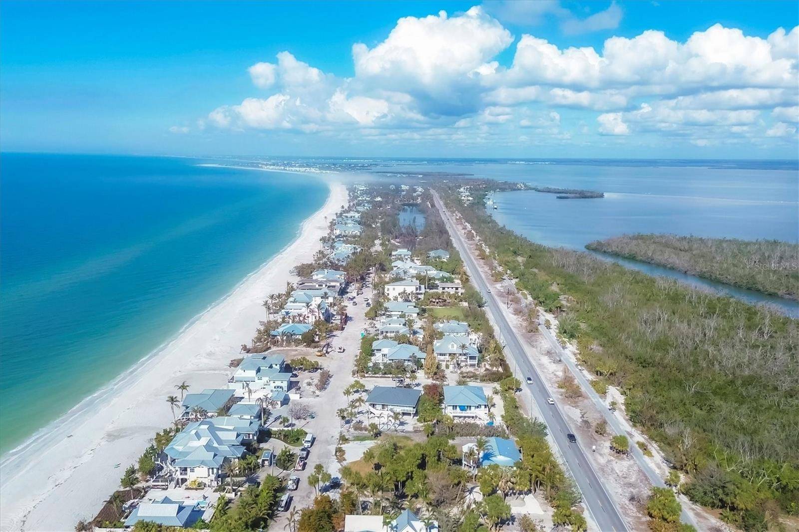 2420 24TH ST W, Boca Grande, FL 33921