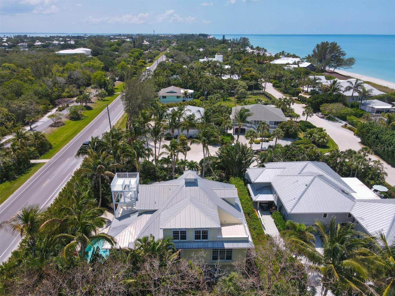 2425 24TH ST W, Boca Grande, FL 33921