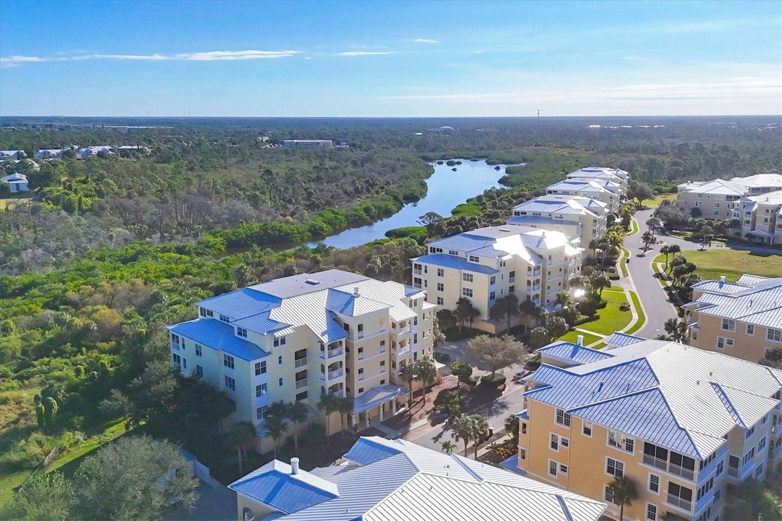 8541 AMBERJACK CIR #203, Englewood, FL 34224