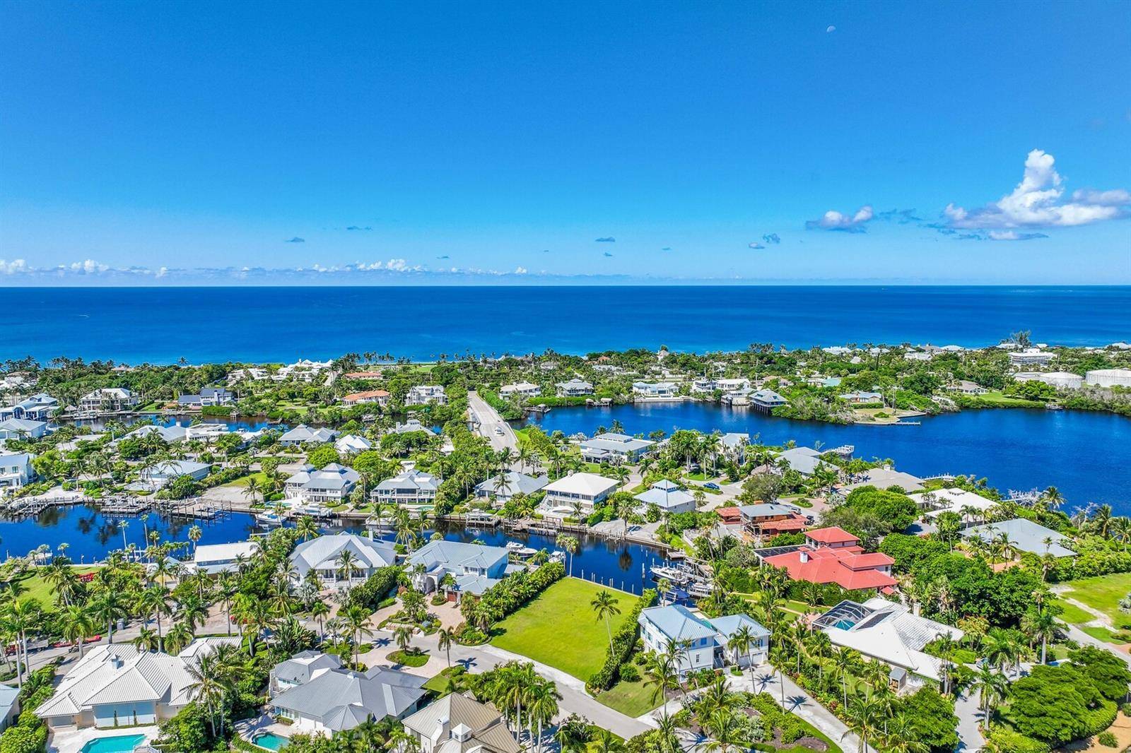 1639 JEAN LAFITTE DR, Boca Grande, FL 33921