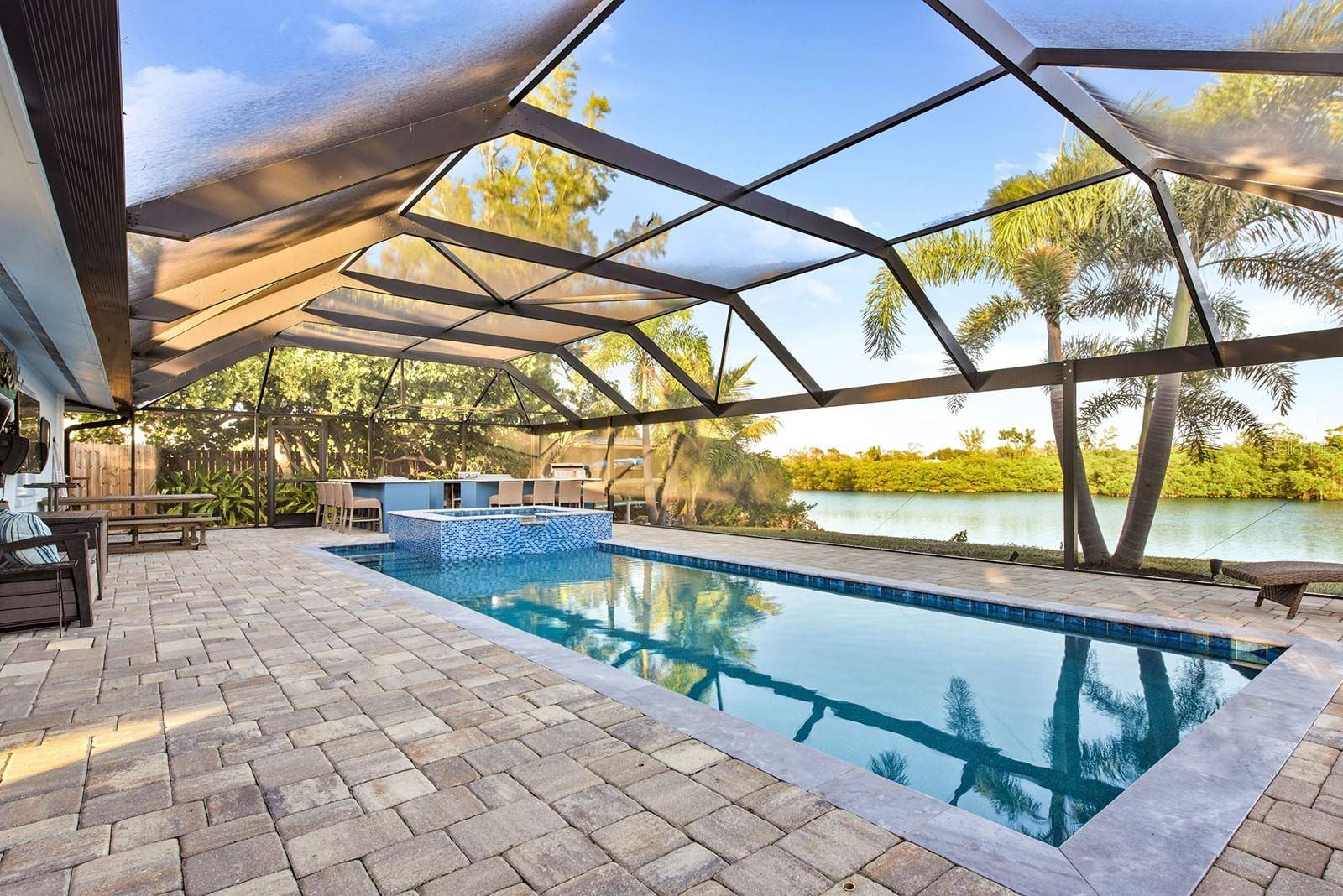 300 E BAY HEIGHTS AVE, Englewood, FL 34223