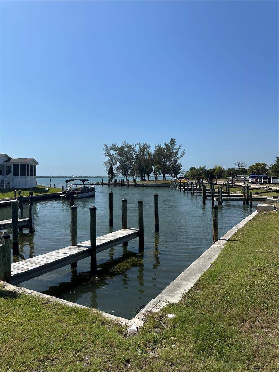 7500 PARK POINTE DR #13, Englewood, FL 34224