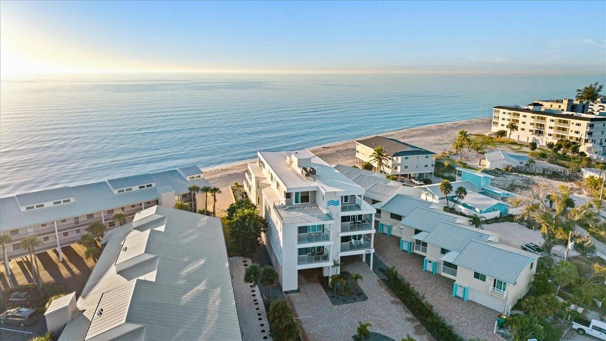 2708 N BEACH RD #2, Englewood, FL 34223