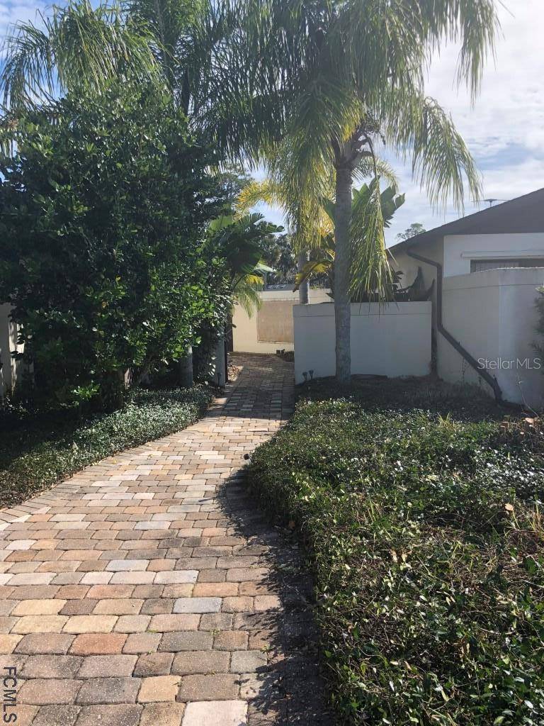 87 CLUB HOUSE DR, Palm Coast, FL 32137